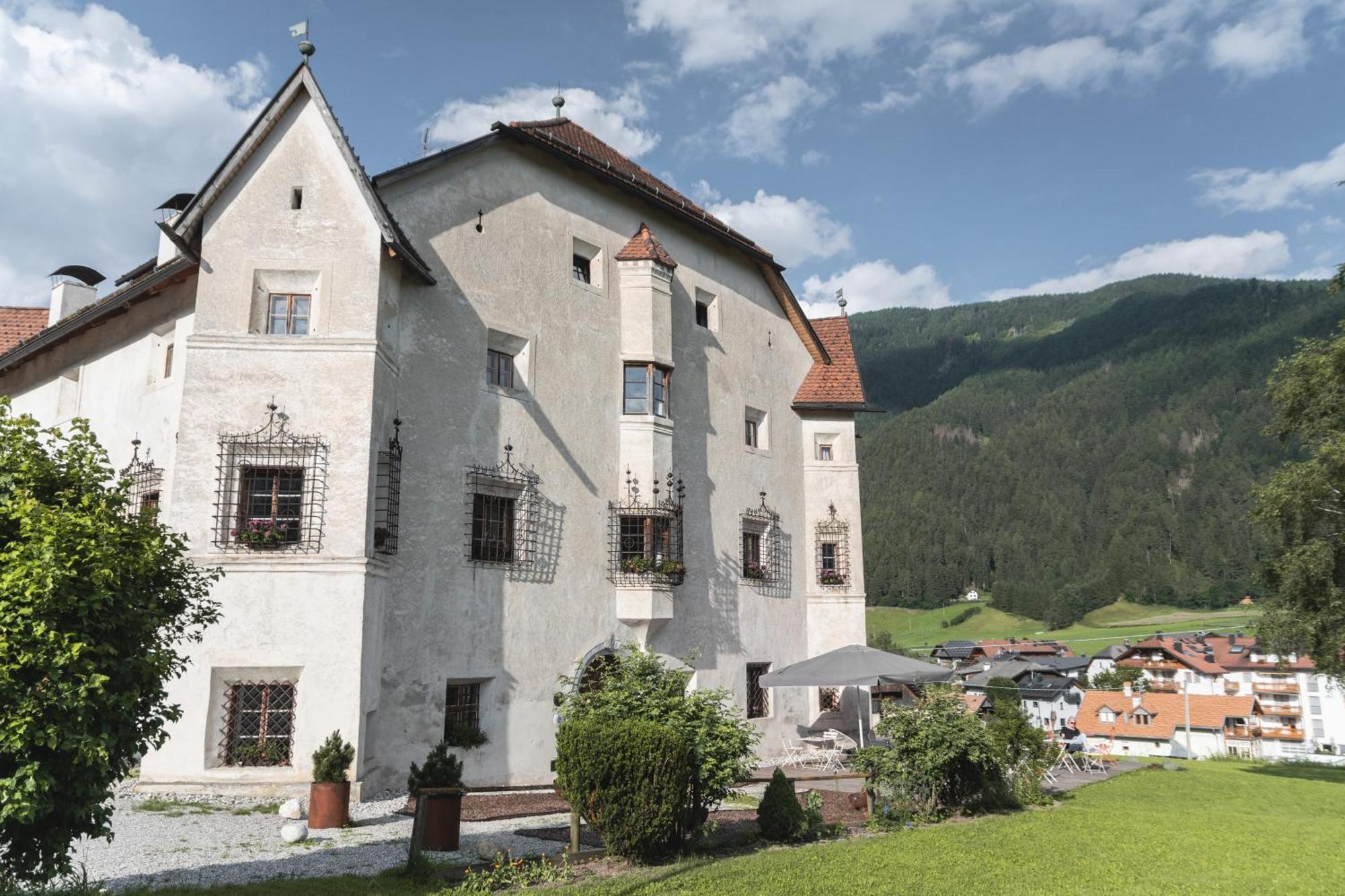 Готель Ansitz Heufler Разун-ді-Сопра Екстер'єр фото